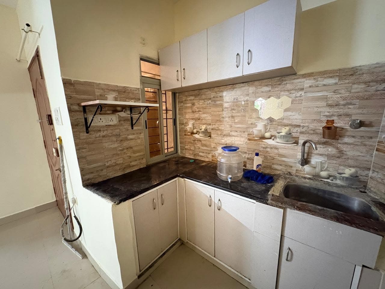 2 BHK in Frazer Town