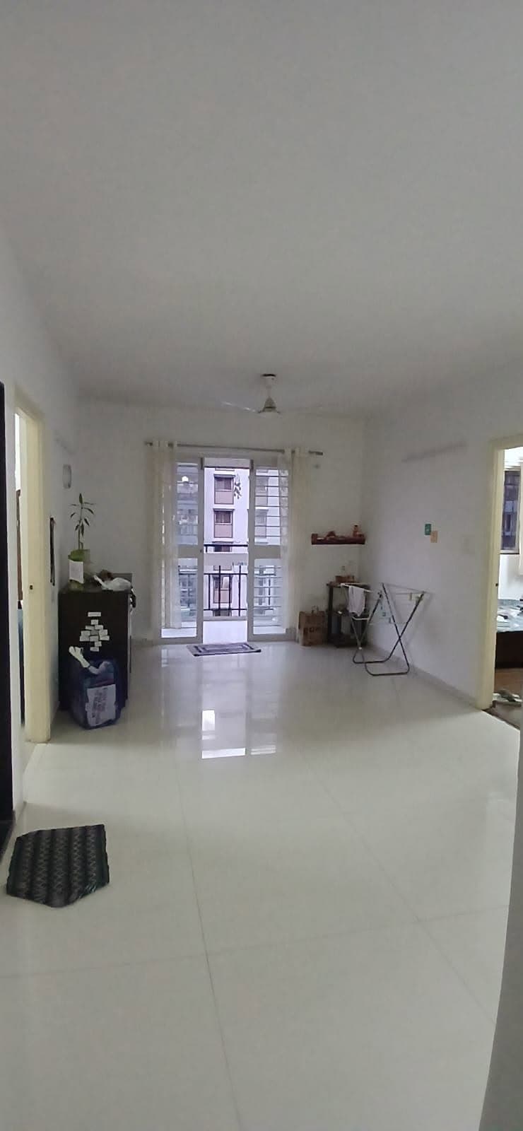 Room in Electronic City