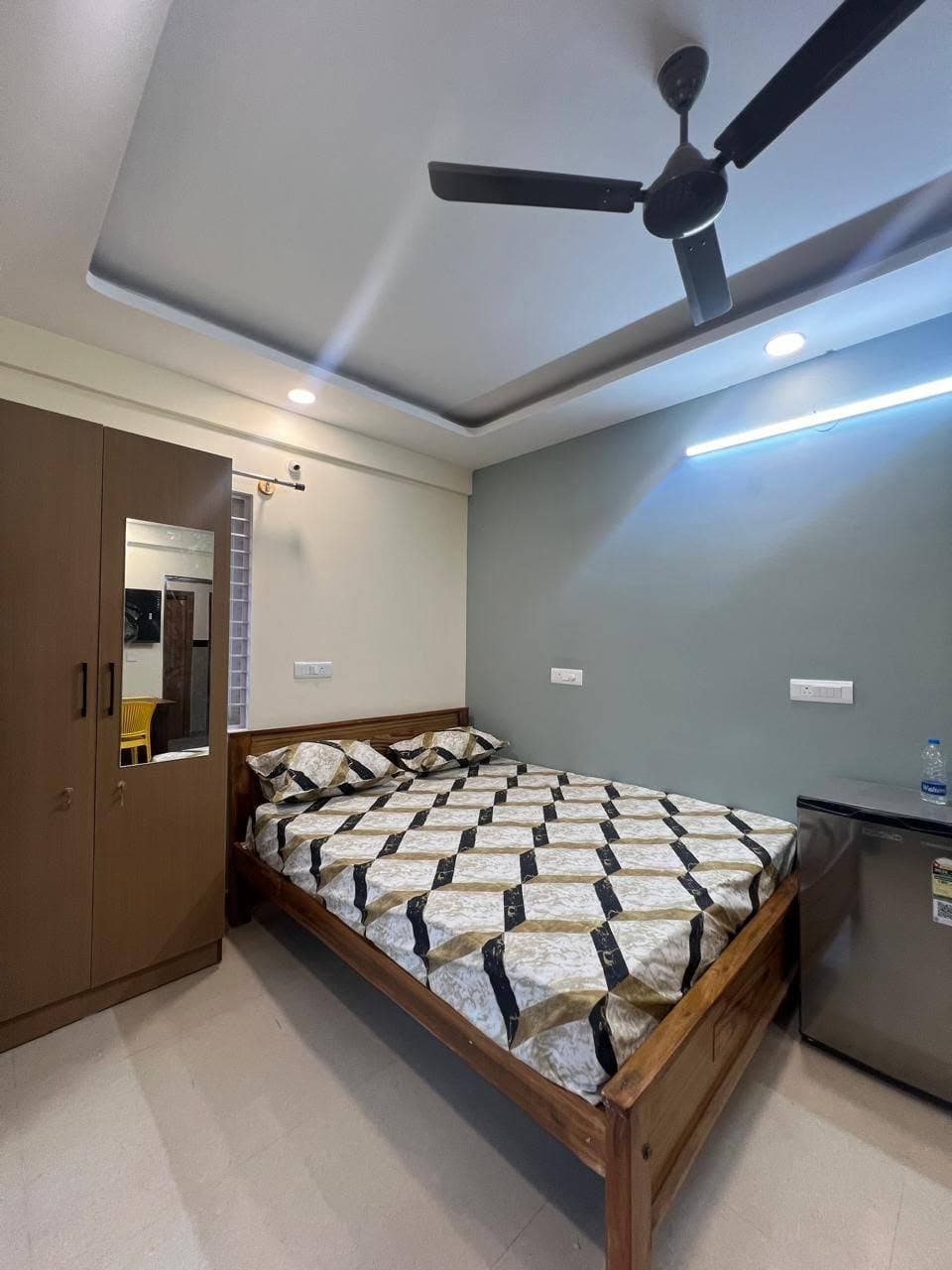 Room in Kadubeesanahalli