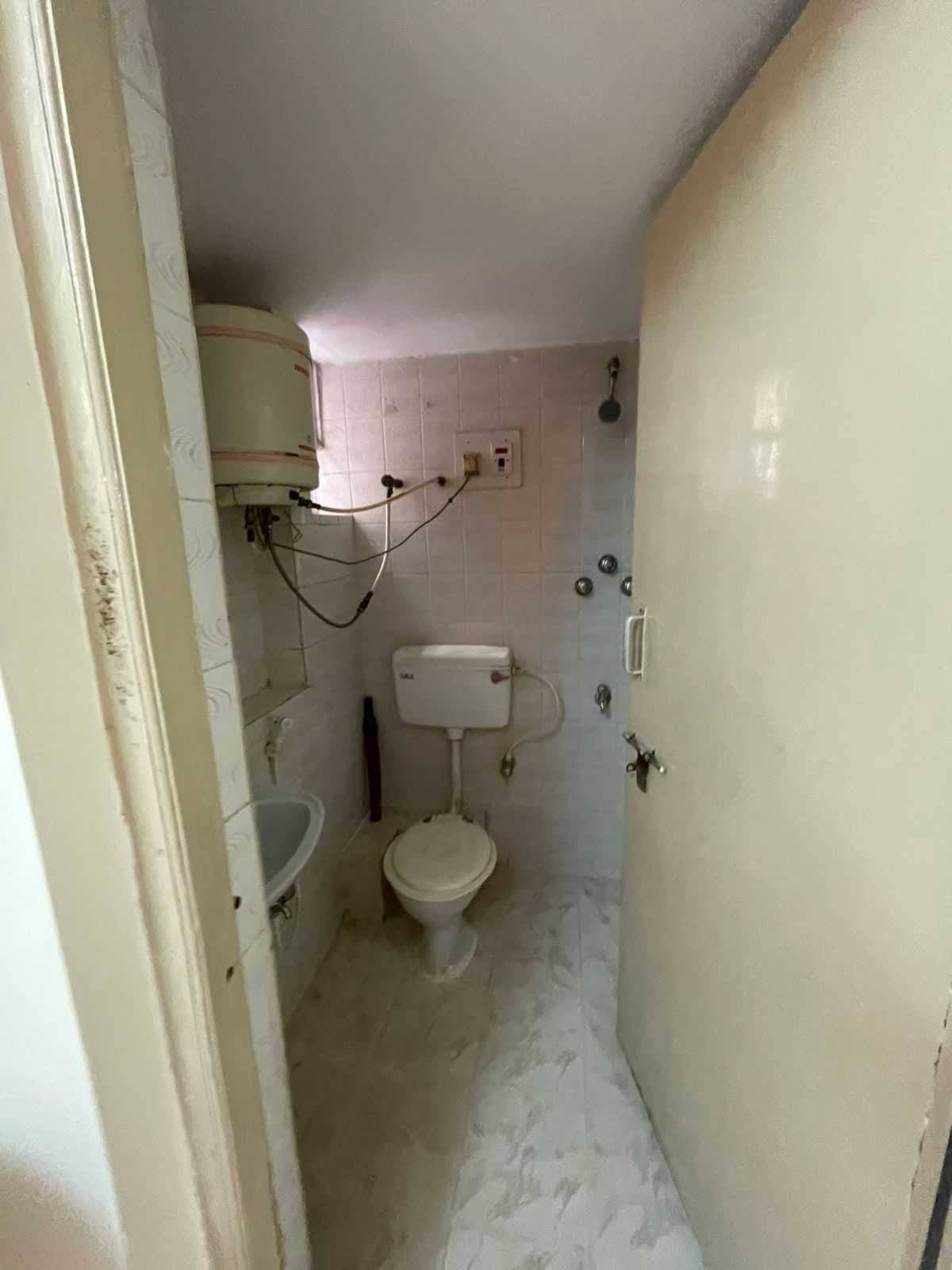 2 BHK in Domlur