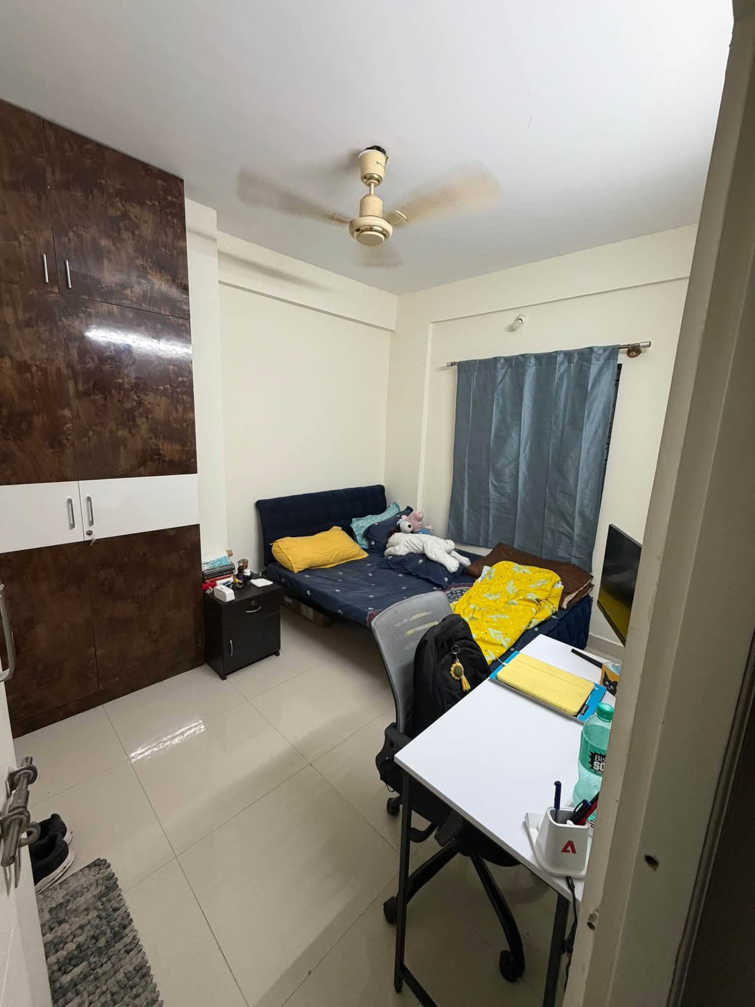 Room in Mahadevpura