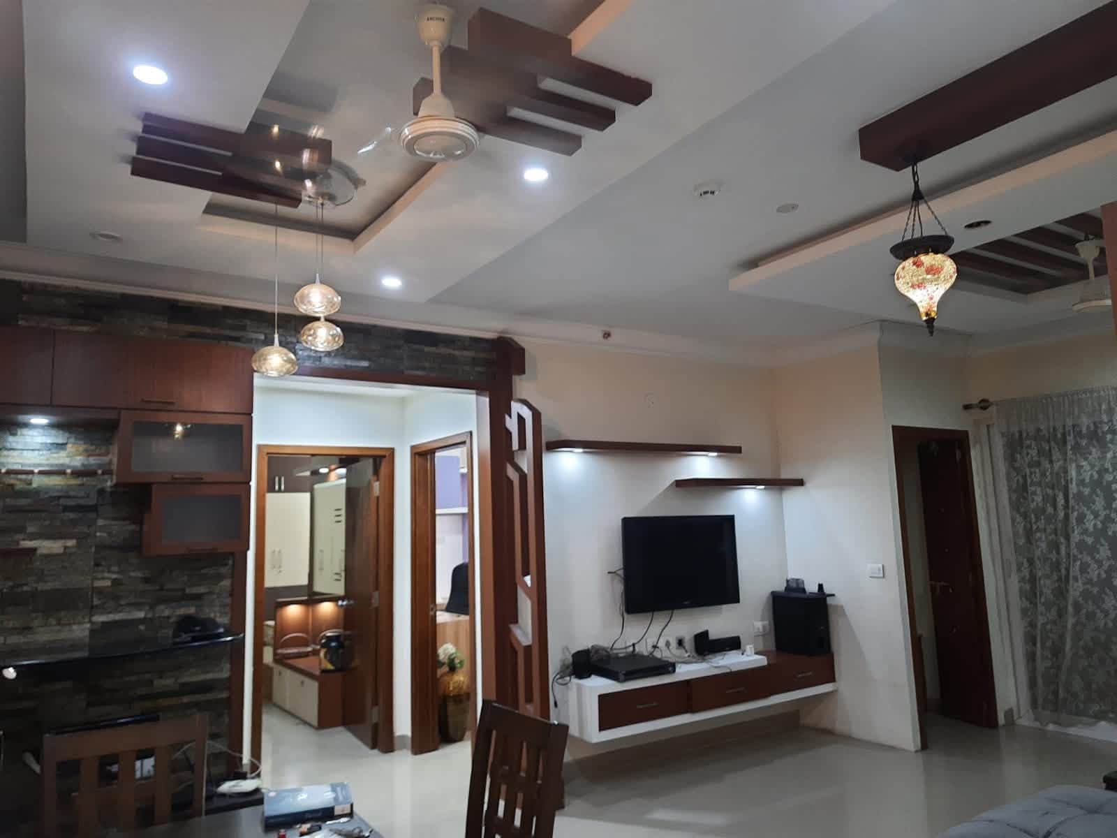 Room in Harlur