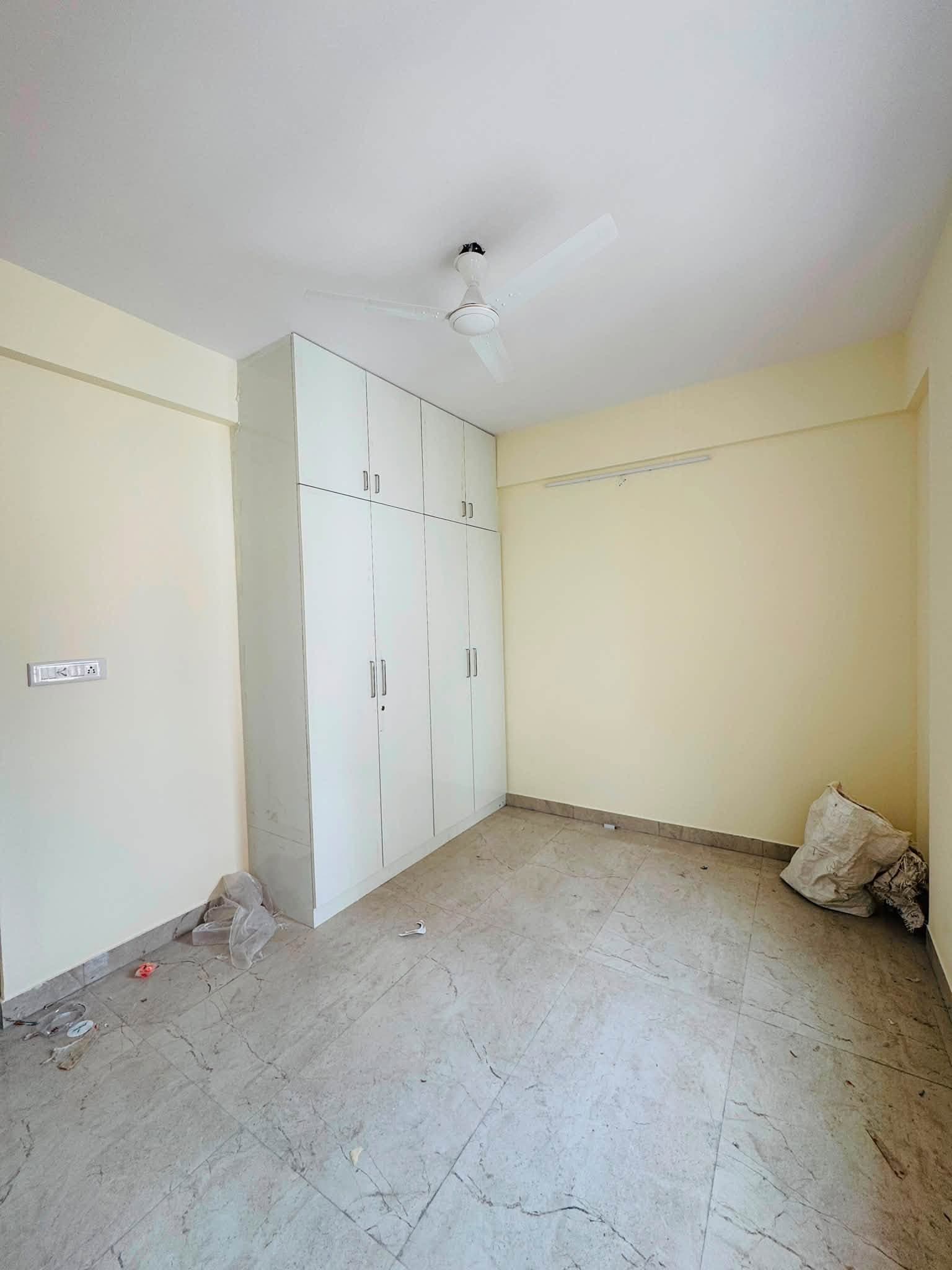 Room in Murugeshpalya