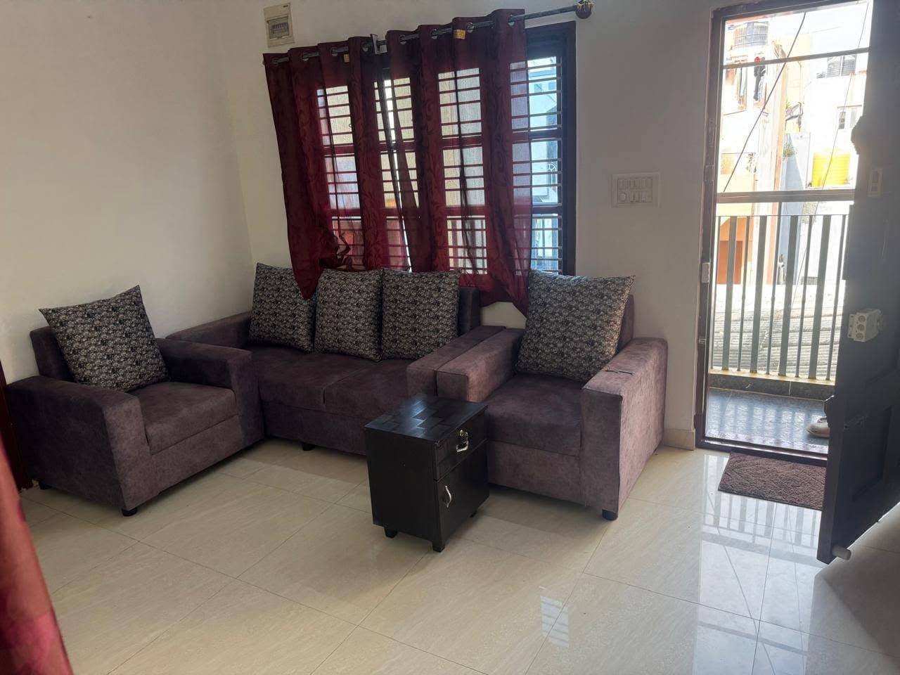 2 BHK in Seshadripuram