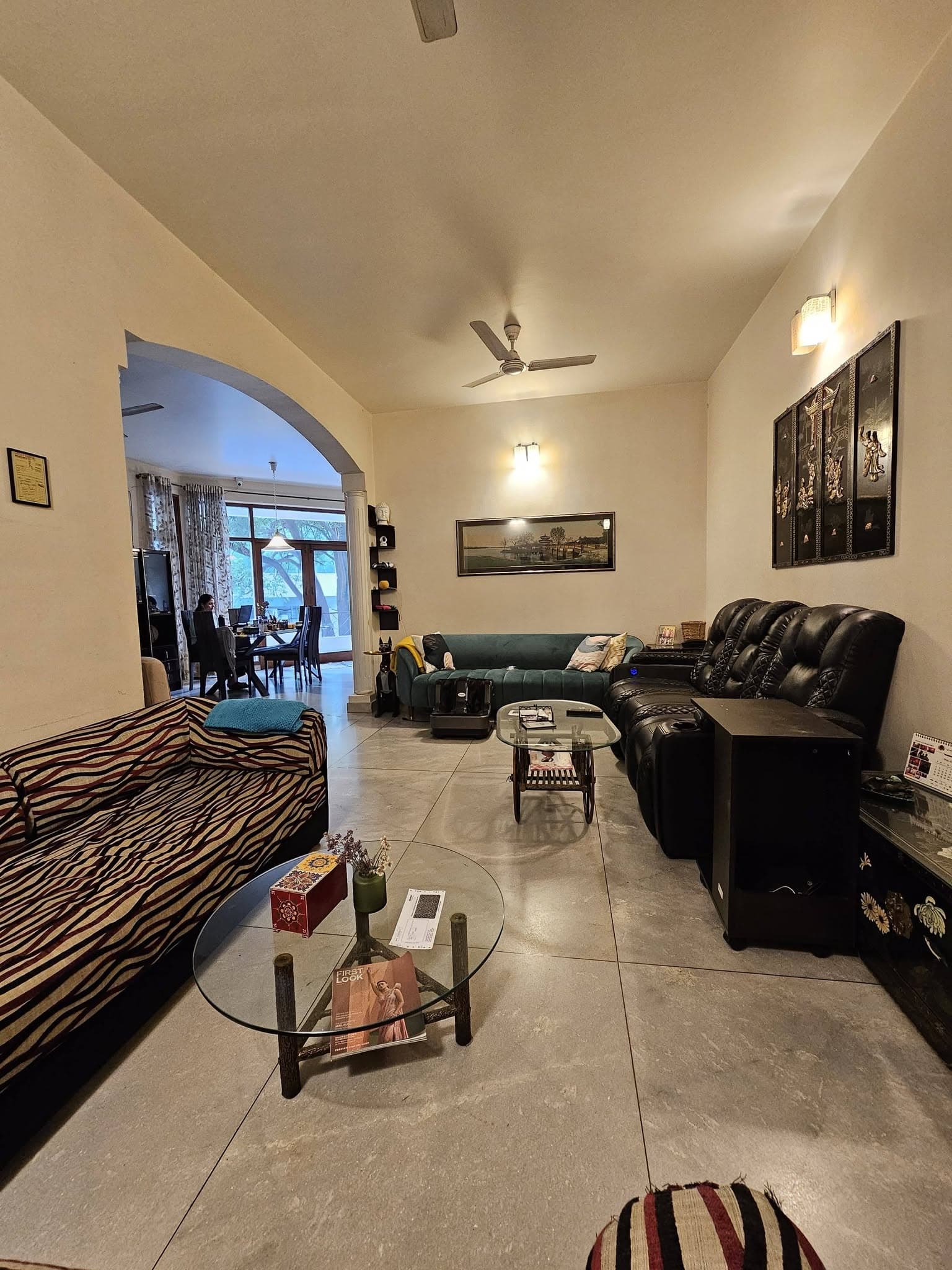 2 BHK in Richmond Town