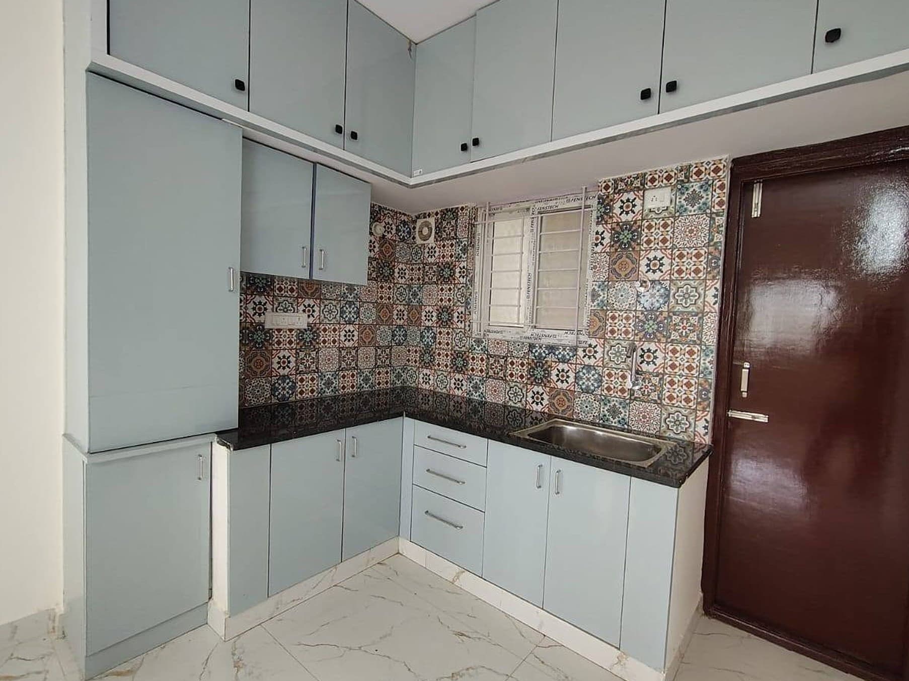 2 BHK in Kudlu Gate