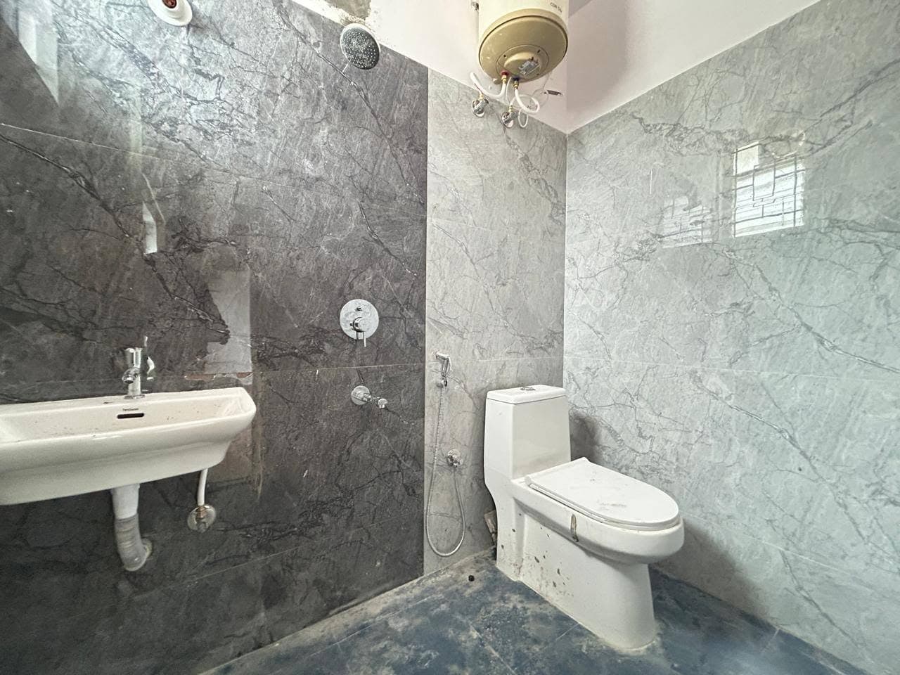 2 BHK in OMBR Layout