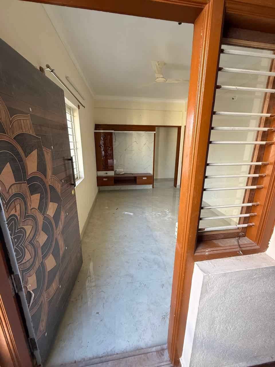 2 BHK in Electronic City