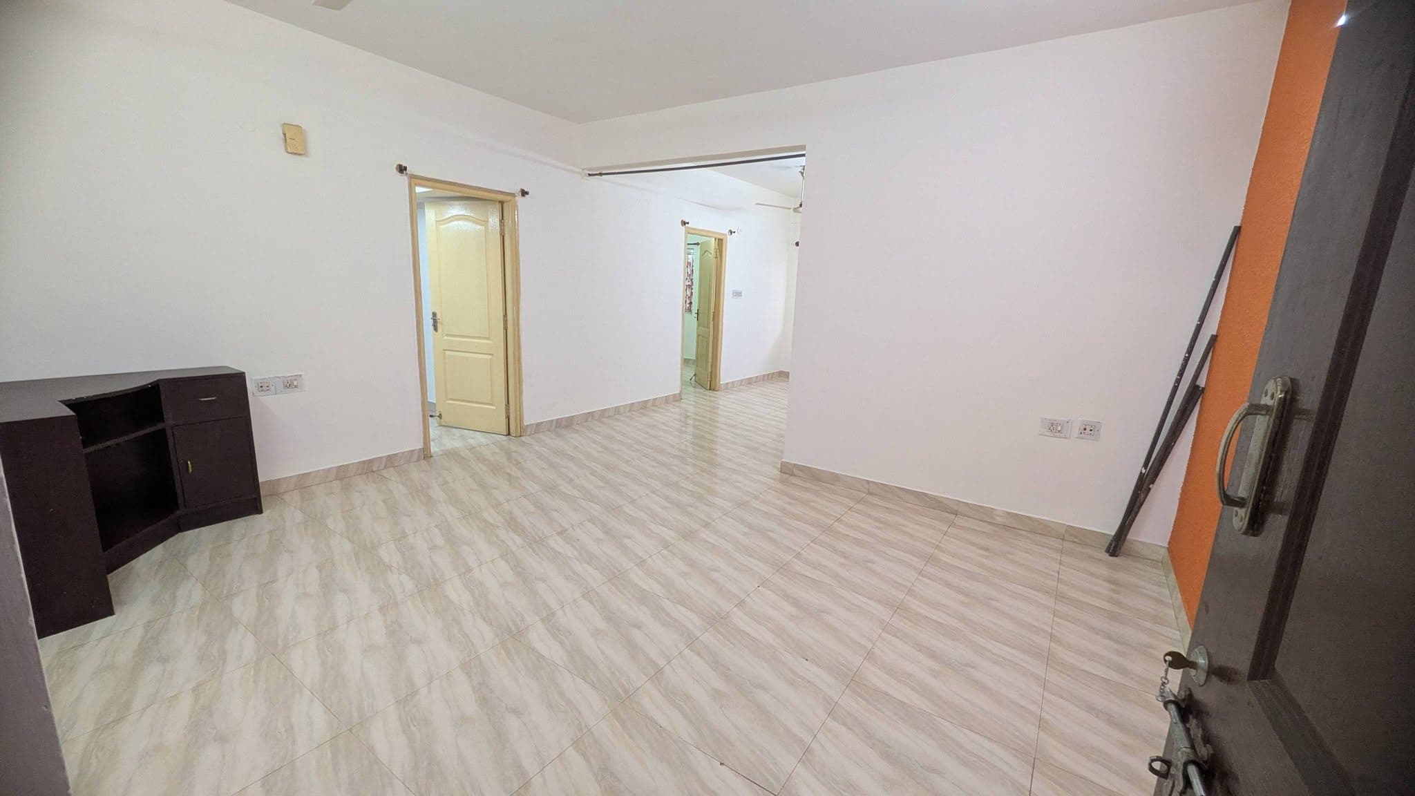 2 BHK in Munnekollal