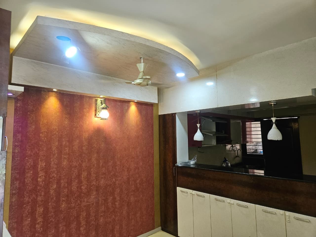 2 BHK in Electronic City