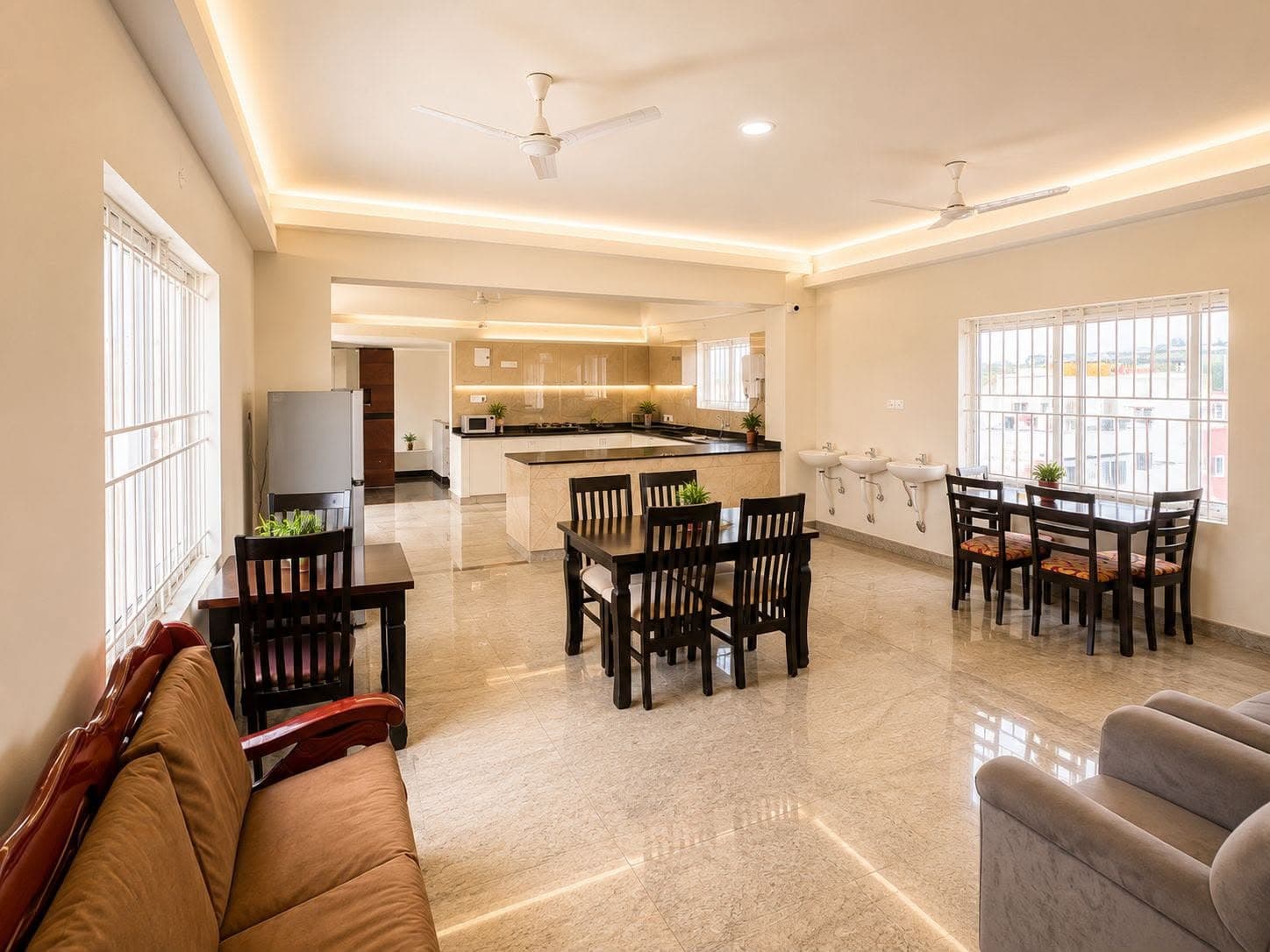 Room in Thanisandra