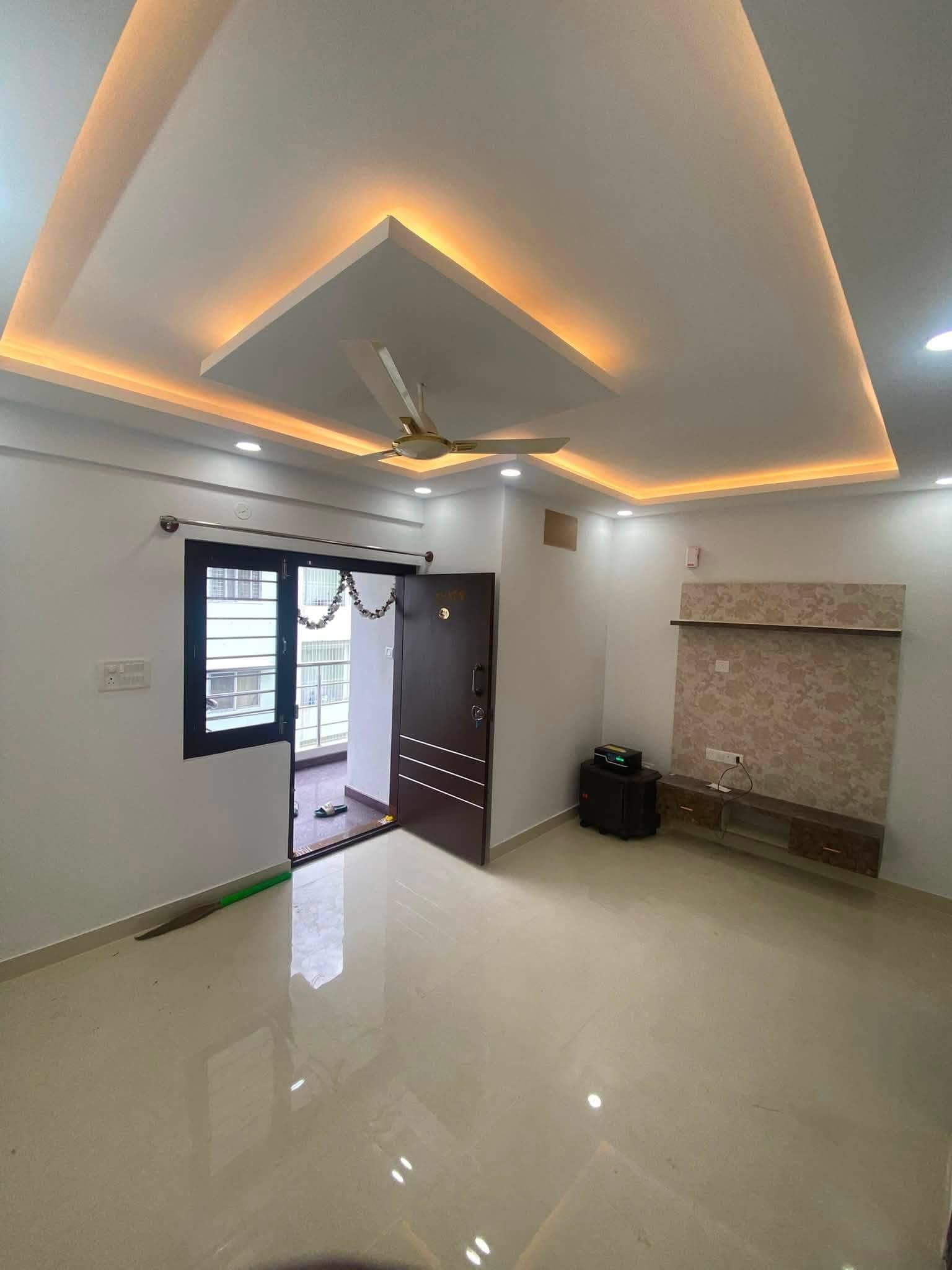 Room in Harlur