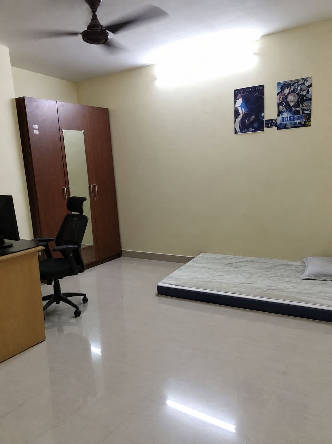 Room in Doddanekundi