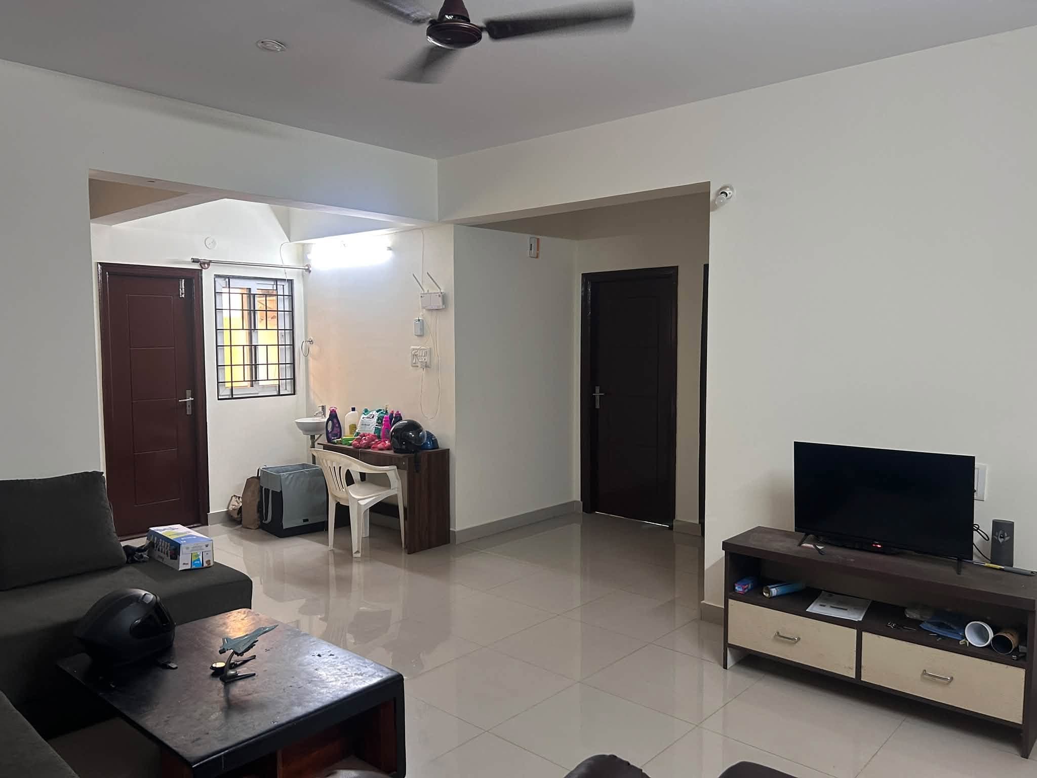 Room in Brookefield