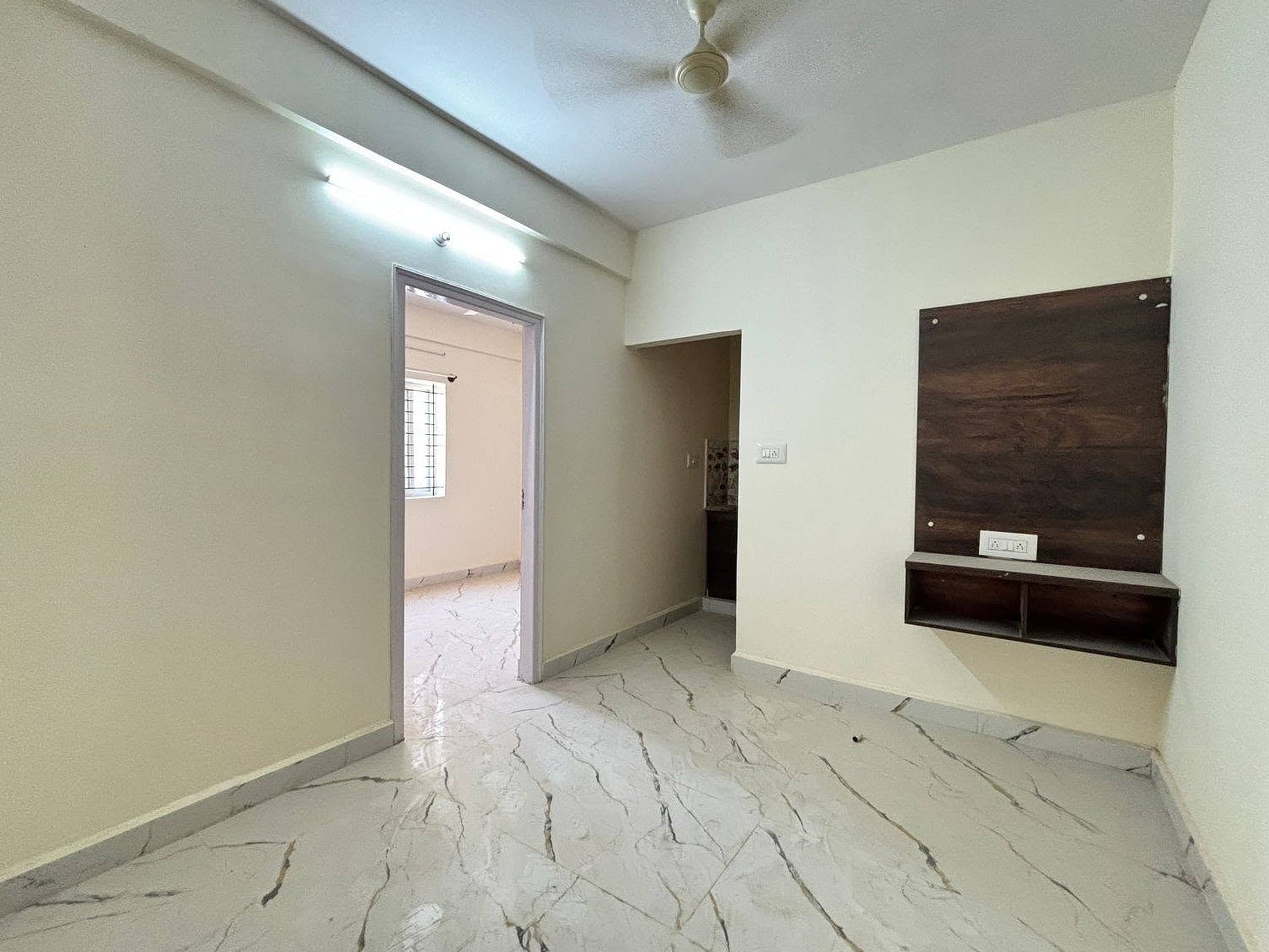 1 BHK in Electronic City