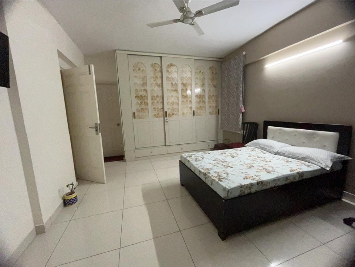 Room in Hosa Road