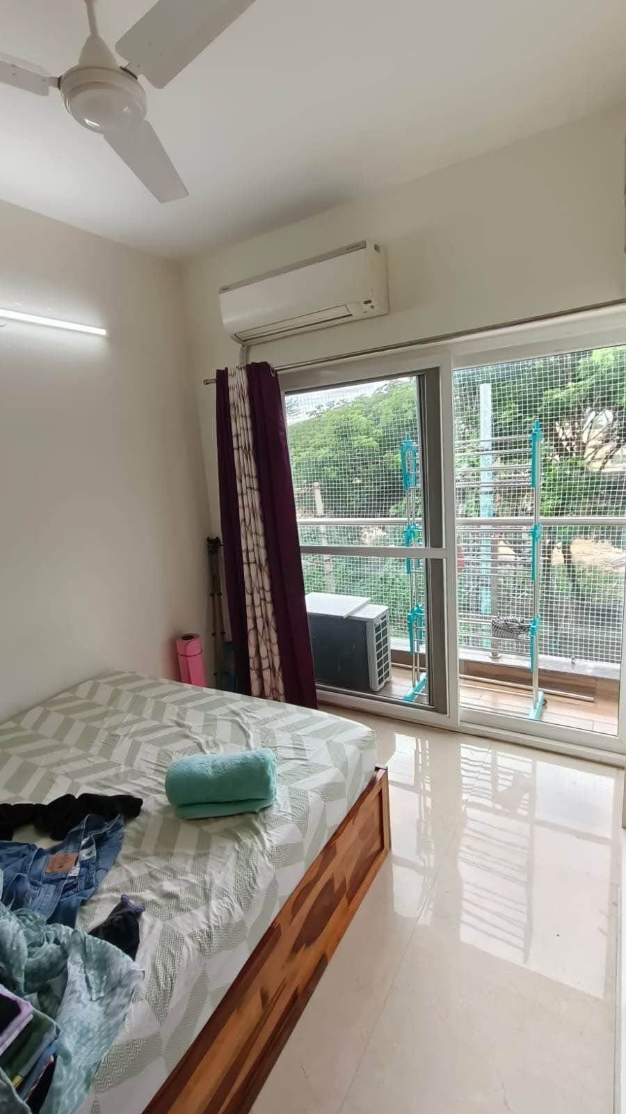 Room in Cooke Town
