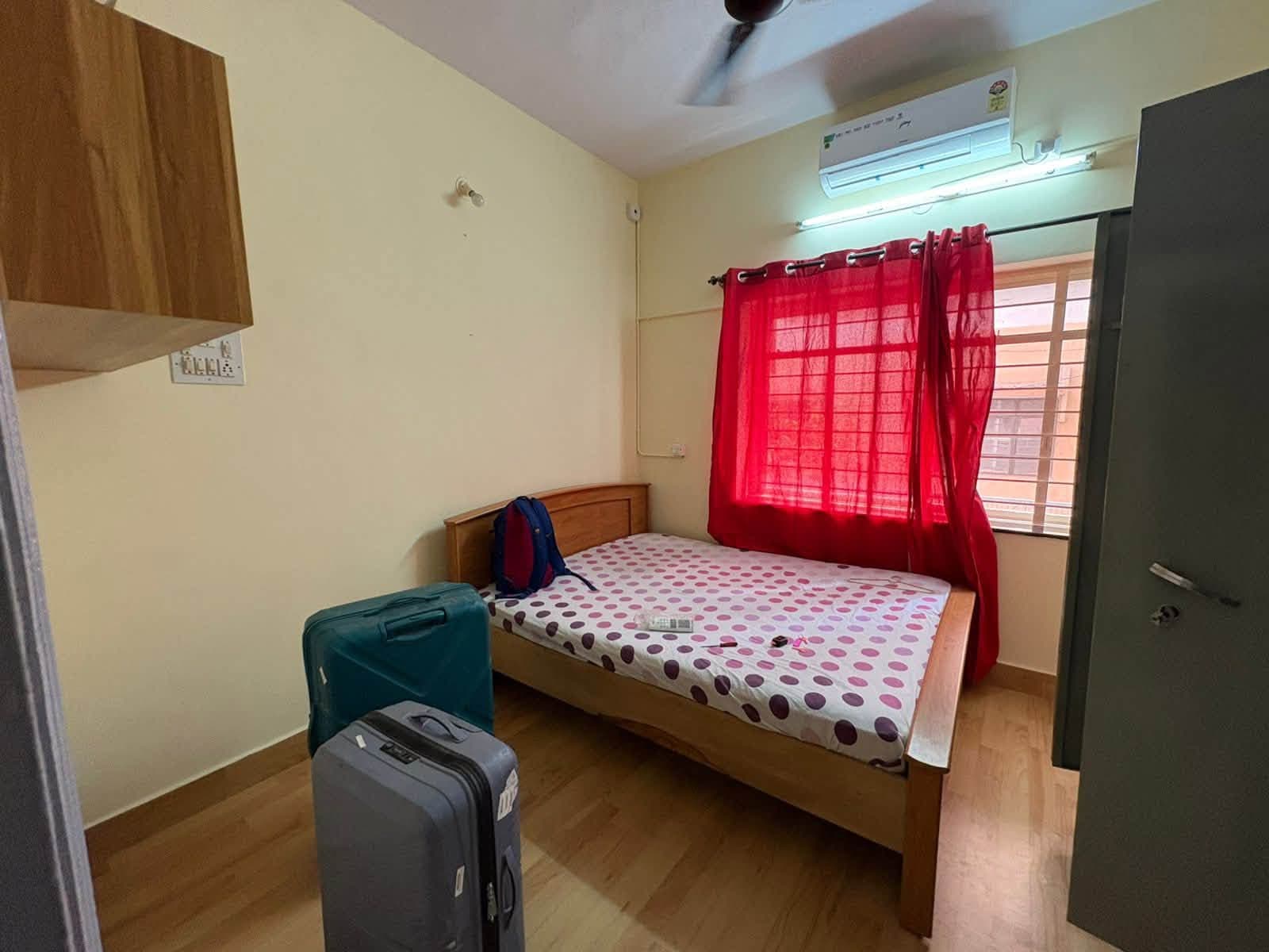 Room in BTM Layout