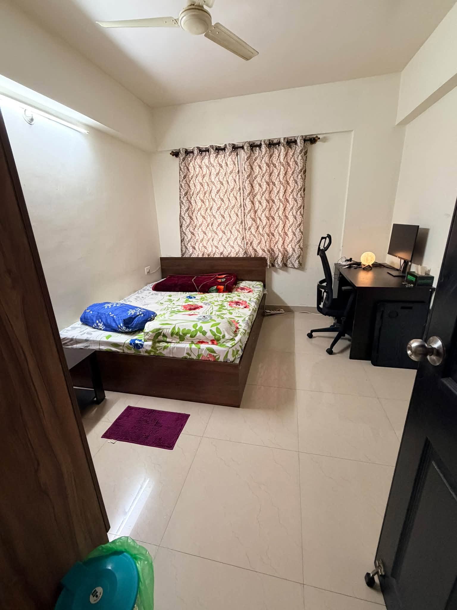 Room in Hoodi