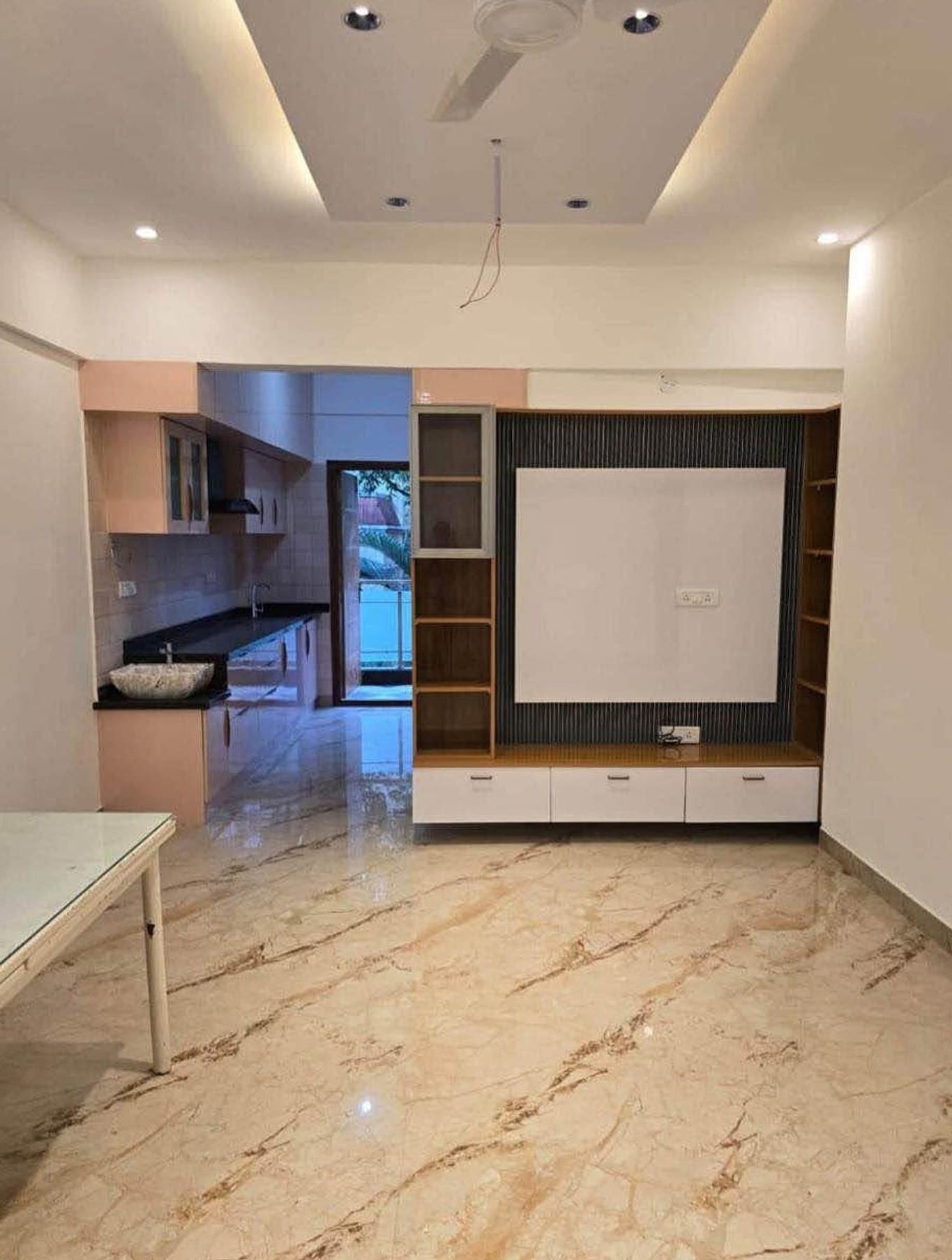 1 BHK in Lavelle Road